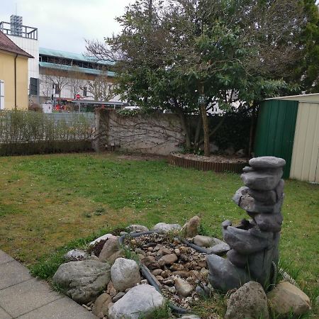 Gute Laune Mit Terrasse Und Garten Zentral Фридрихсхафен Экстерьер фото